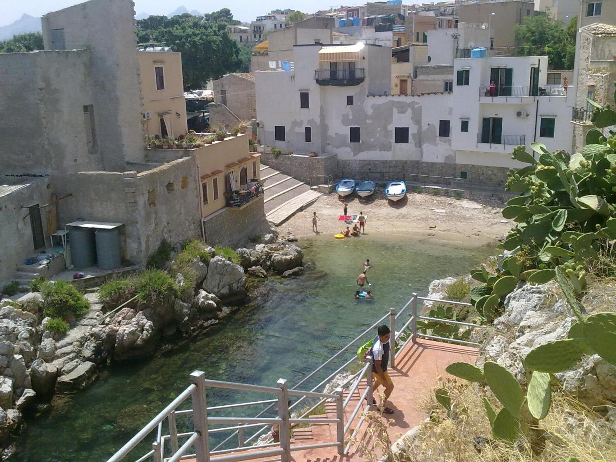 Bed and Breakfast La Caletta Santa Flavia Exterior foto