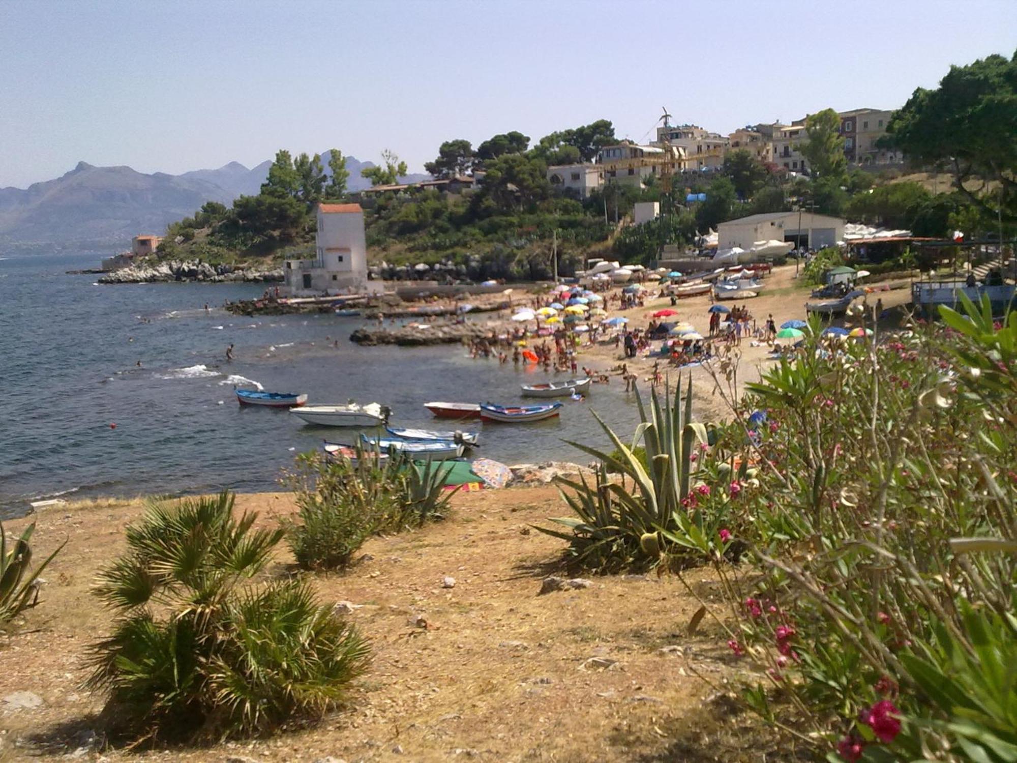 Bed and Breakfast La Caletta Santa Flavia Exterior foto