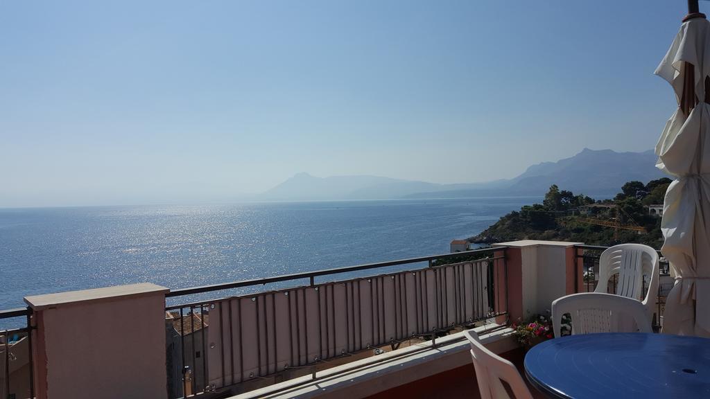 Bed and Breakfast La Caletta Santa Flavia Exterior foto