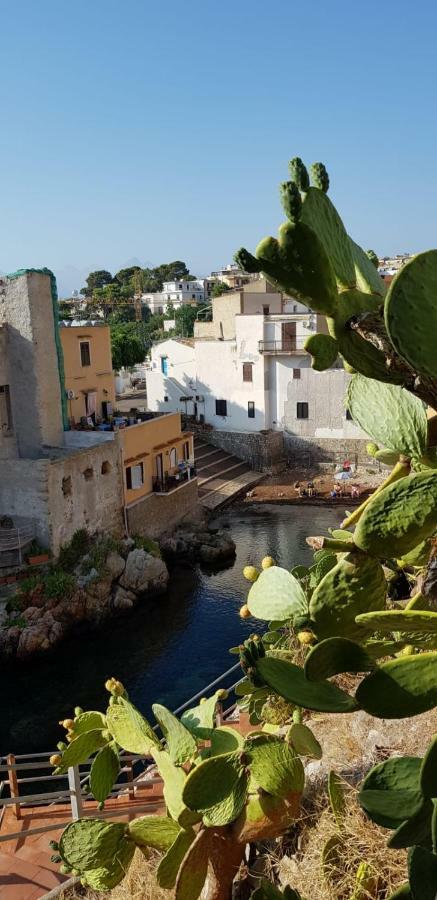 Bed and Breakfast La Caletta Santa Flavia Exterior foto